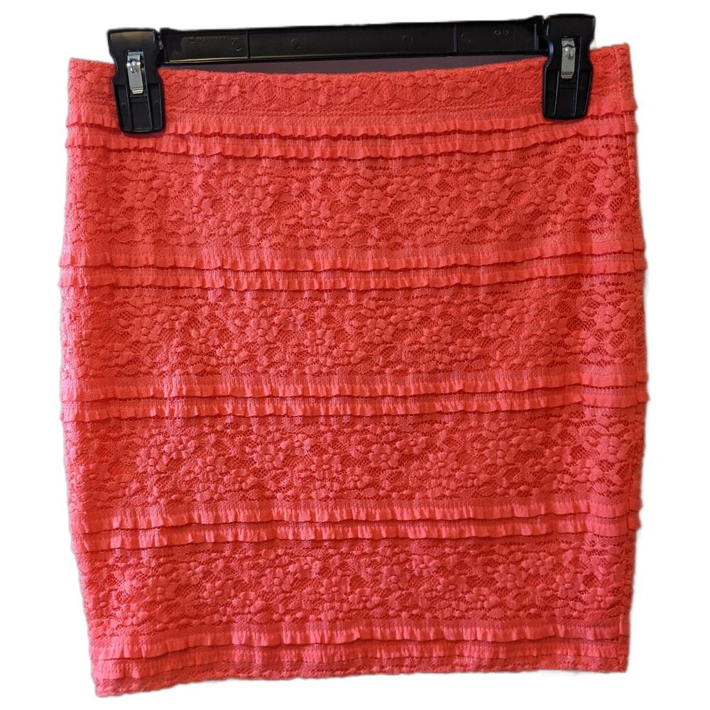 Pink Lace Ruffle Mini Skirt Stretch Coquette Party Elegant Sexy Cocktail Glam M